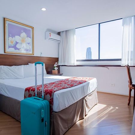 Hotel Dan Inn Curitiba Centro By Nacional Inn Екстер'єр фото