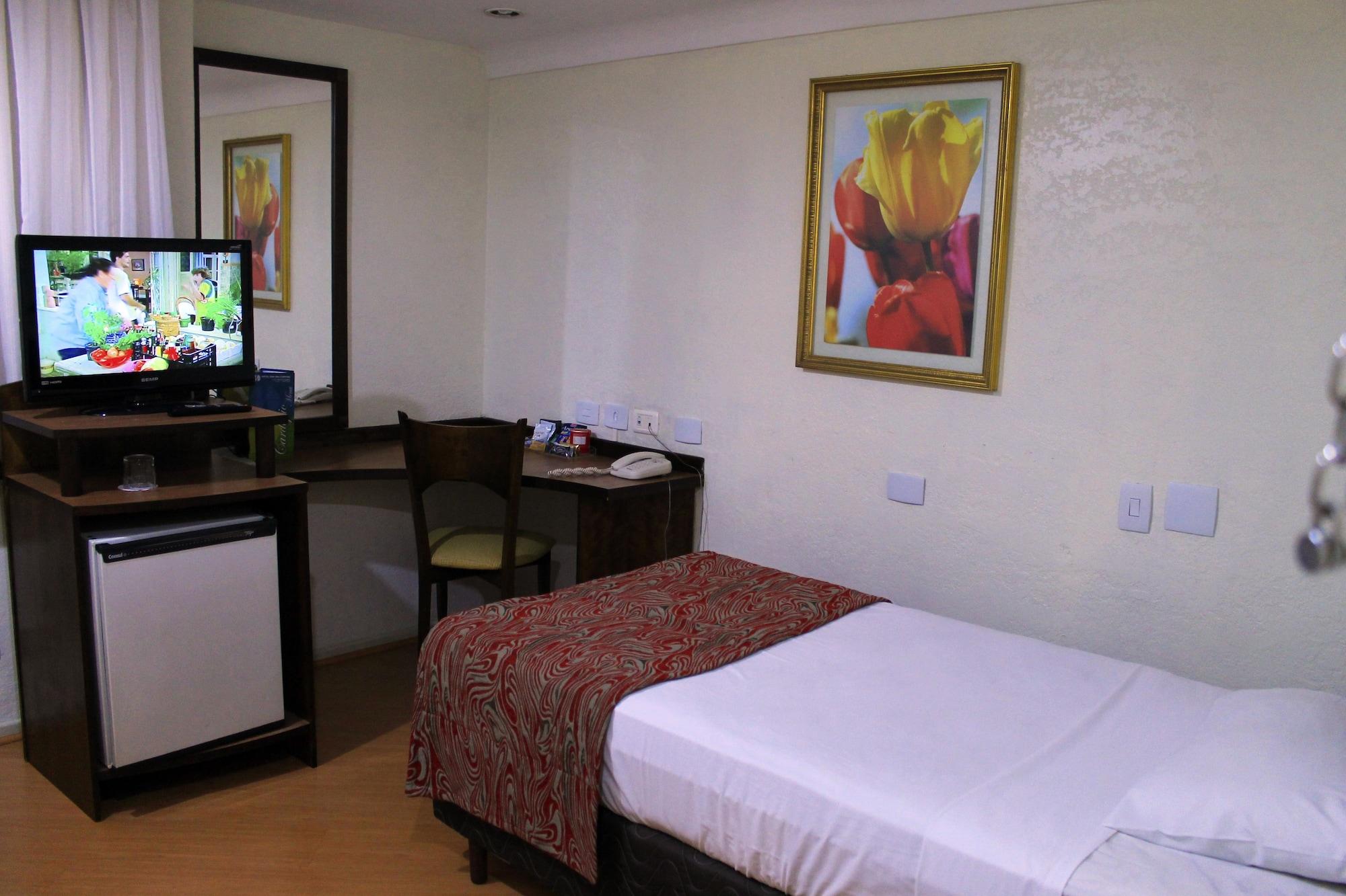 Hotel Dan Inn Curitiba Centro By Nacional Inn Екстер'єр фото