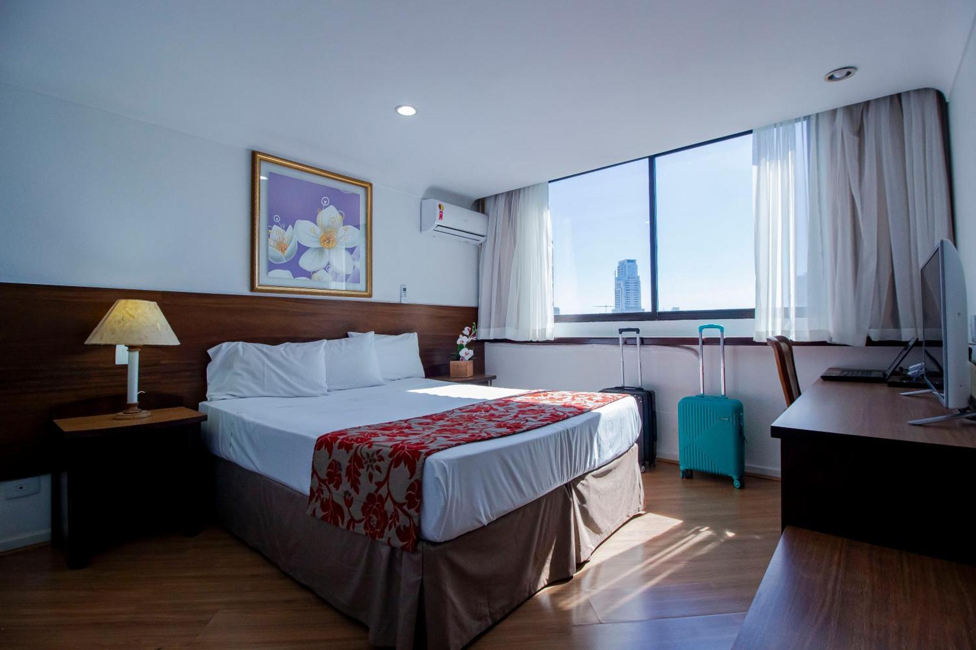 Hotel Dan Inn Curitiba Centro By Nacional Inn Екстер'єр фото