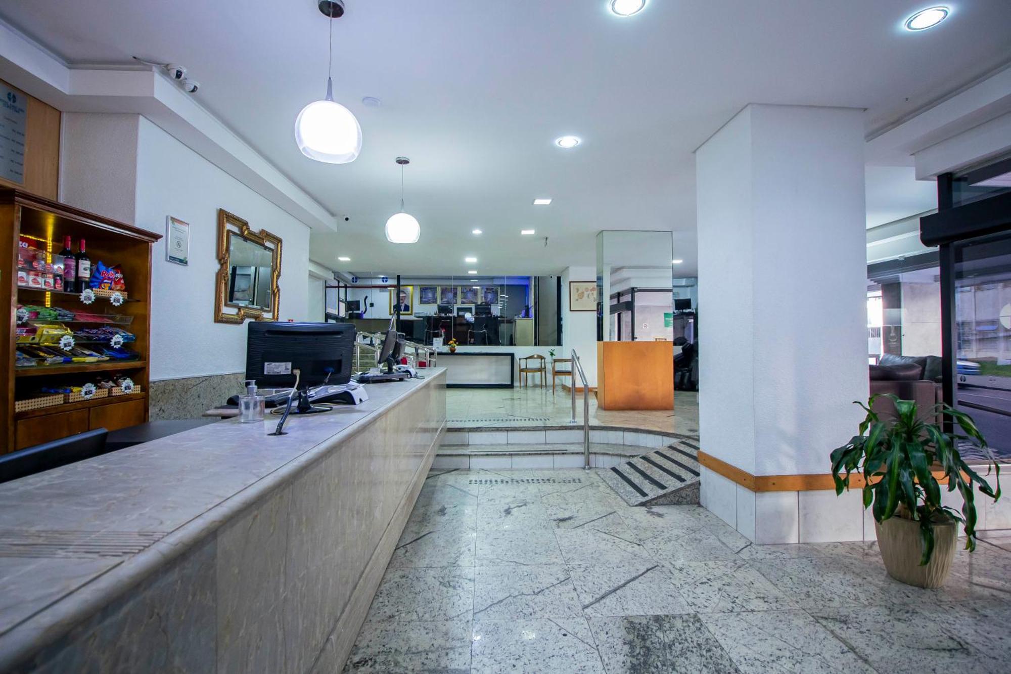 Hotel Dan Inn Curitiba Centro By Nacional Inn Екстер'єр фото