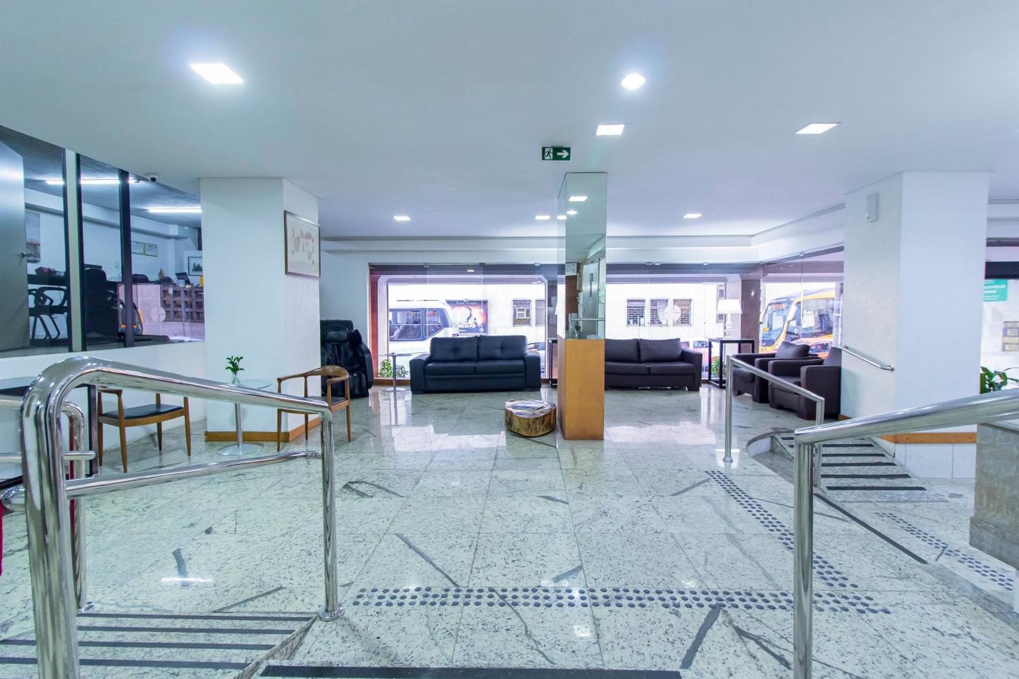 Hotel Dan Inn Curitiba Centro By Nacional Inn Екстер'єр фото