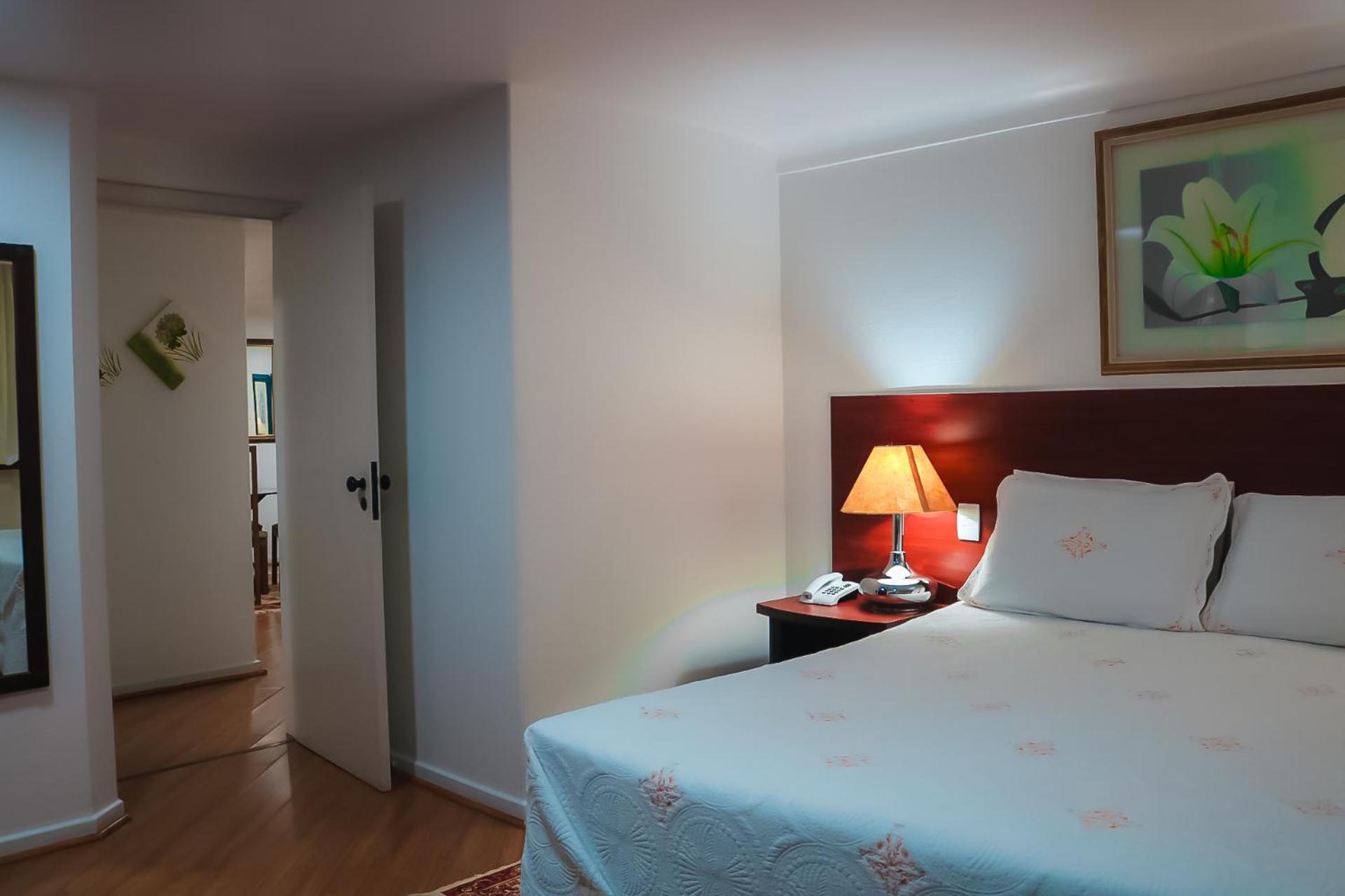 Hotel Dan Inn Curitiba Centro By Nacional Inn Екстер'єр фото